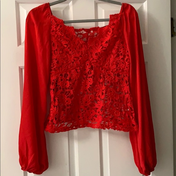 NEW Boutique! Red Lace Crochet V Neck Bustier Top - Picture 5 of 7